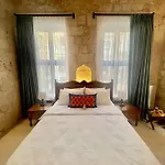 Hakki Bey Konagi * Savur