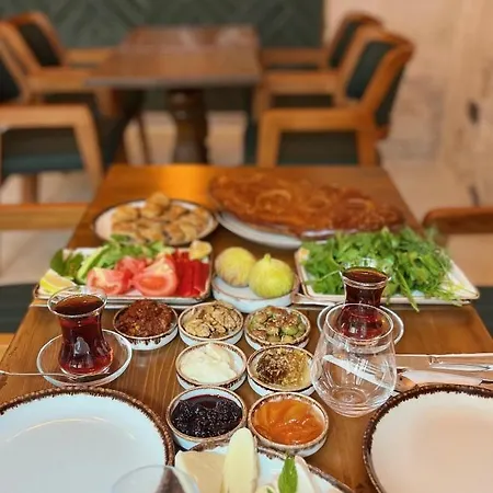 Hakki Bey Konagi *