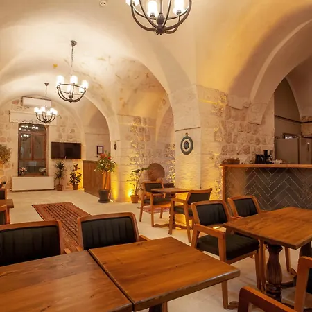 Hakki Bey Konagi * Savur